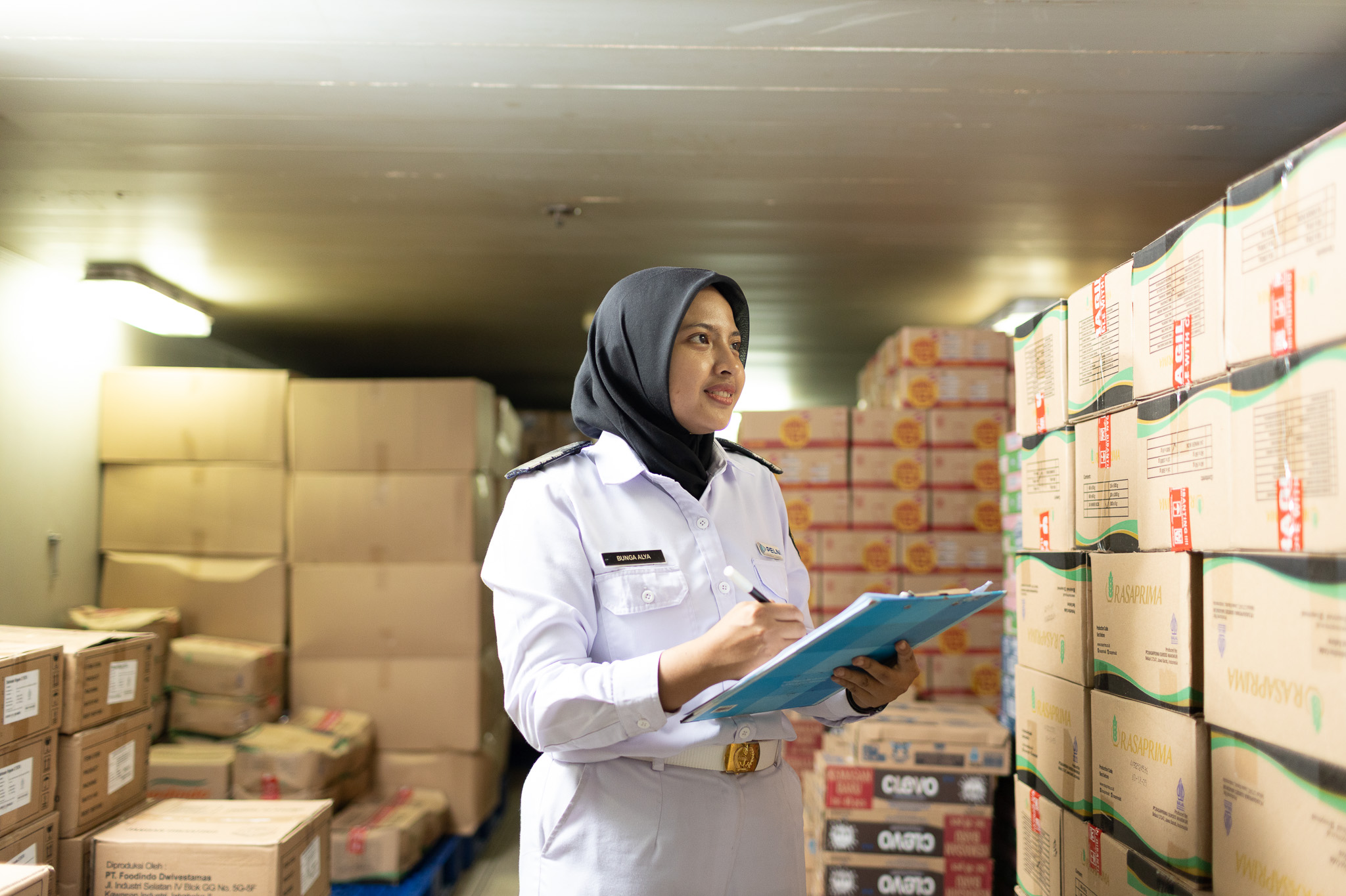 Pengecekan Bahan Makanan dan Kebutuhan Logistik